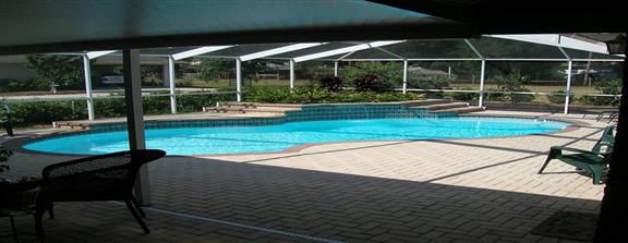 San Juan fiberglass pool